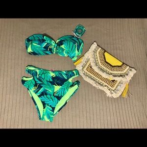 NWT Brand New Bikini Size Medium Top & Bottom